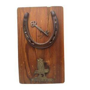 Vintage Lucky Horseshoe Key Jewelry Holder Brass eagle Wood Wall Plaque Western